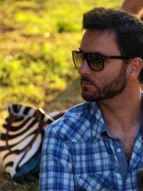 993615_10201028557890635_1637975558_n